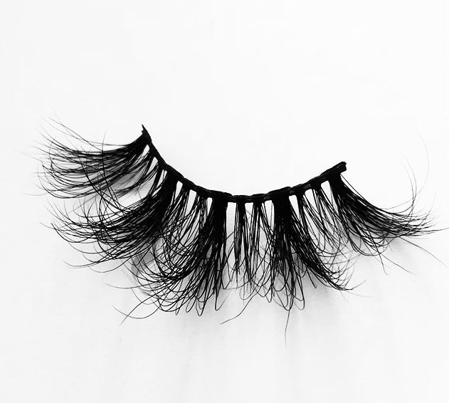 Dancing Girl - 6D 27 mm Mink Lashes